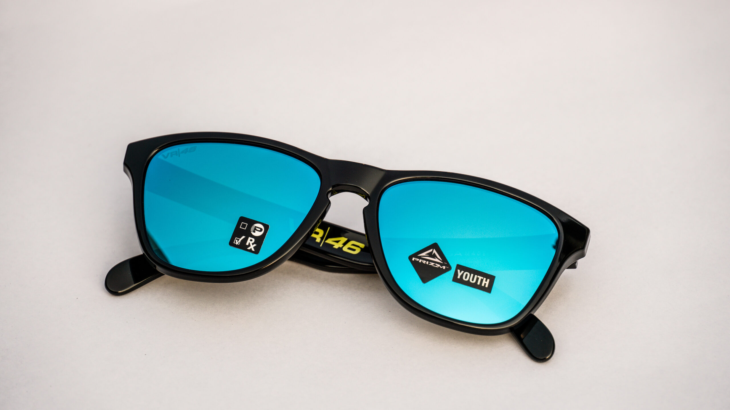 Oakley store vr46 polarized